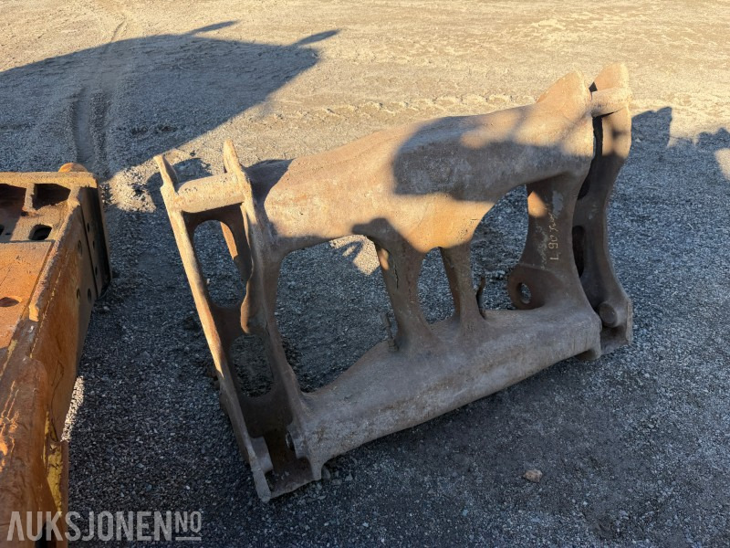 Hydraulisk Hurtigfeste til Volvo L90 - Equipo de construcción: foto 5 Hydraulisk Hurtigfeste til Volvo L90 - Equipo de construcción: foto 5