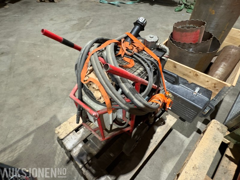 ICS 890 hydraulisk kraftaggregat - Equipo de construcción: foto 3 ICS 890 hydraulisk kraftaggregat - Equipo de construcción: foto 3