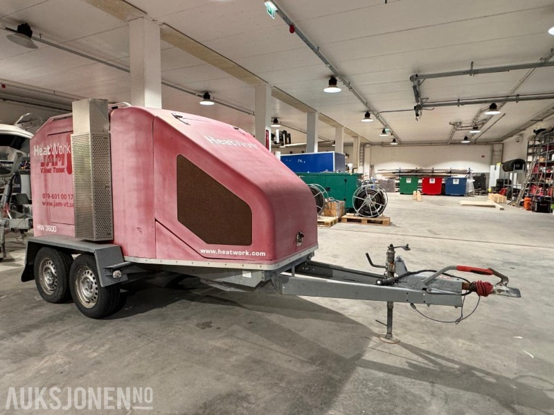 2010 HeatWork HW 3600 Mobilt varmekraftverk med diverse matter og 5 stk CliWi air systems 300 - Implemento para Maquinaria de construcción: foto 3 2010 HeatWork HW 3600 Mobilt varmekraftverk med diverse matter og 5 stk CliWi air systems 300 - Implemento para Maquinaria de construcción: foto 3