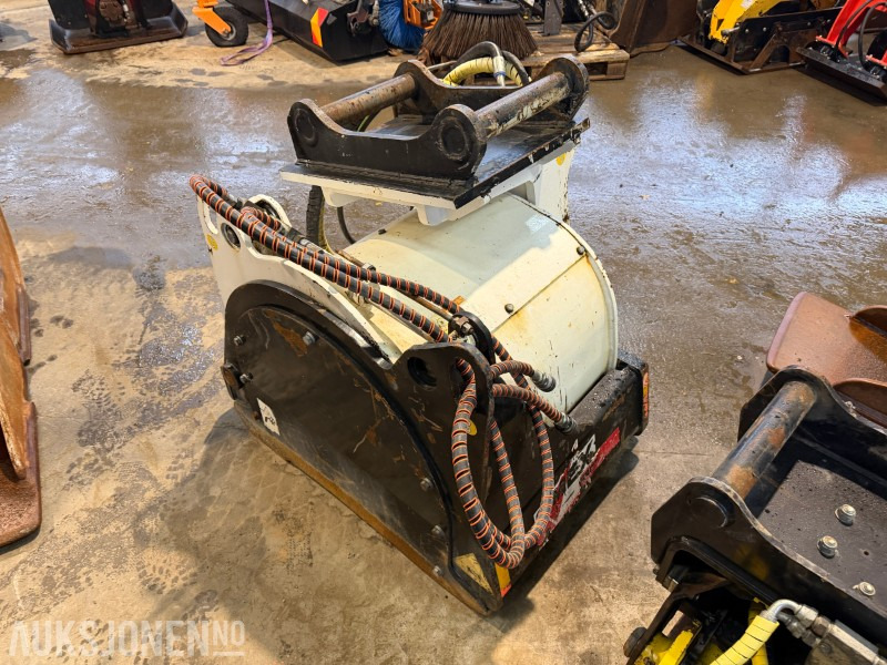 2010 Simex PLB 600 Asfaltfres – S60 - Både betong og afalttrommel montert - Implemento para Maquinaria de construcción: foto 4 2010 Simex PLB 600 Asfaltfres – S60 - Både betong og afalttrommel montert - Implemento para Maquinaria de construcción: foto 4