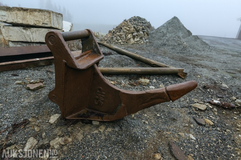 2012 SMP rippertann – S70 feste - Implemento para Maquinaria de construcción: foto 2 2012 SMP rippertann – S70 feste - Implemento para Maquinaria de construcción: foto 2