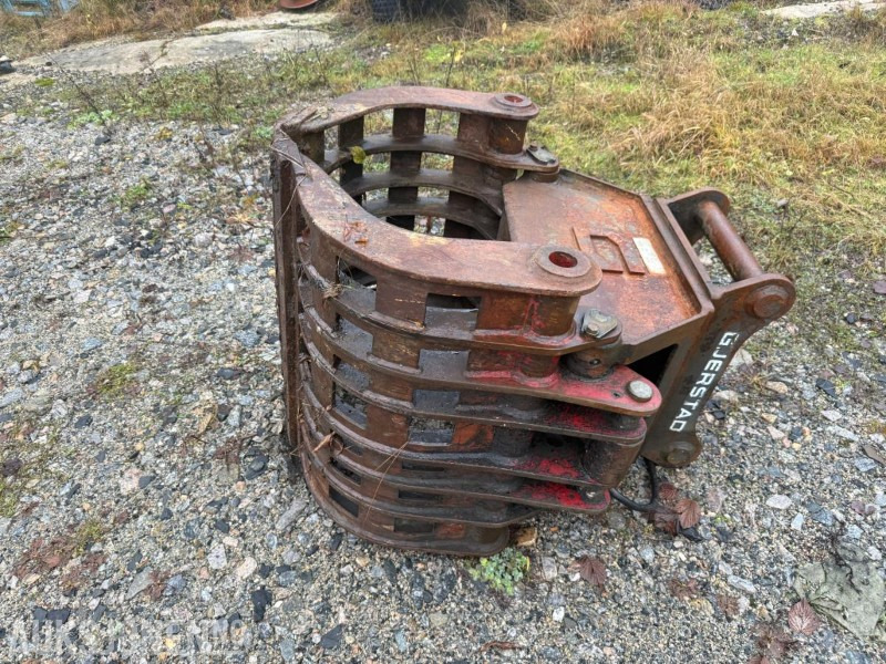 2013 Gjerstad sorteringsklype m/S-60 feste. - Implemento para Maquinaria de construcción: foto 2 2013 Gjerstad sorteringsklype m/S-60 feste. - Implemento para Maquinaria de construcción: foto 2