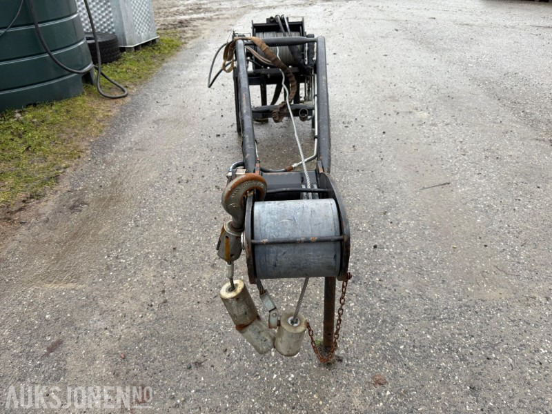 2015 Manitou PT 1500 JIB m Vinsj, 1500 kg, 210 bar, brukt på teleskoptruck - Implemento para Maquinaria de construcción: foto 2 2015 Manitou PT 1500 JIB m Vinsj, 1500 kg, 210 bar, brukt på teleskoptruck - Implemento para Maquinaria de construcción: foto 2