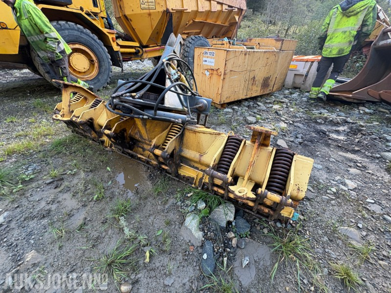 2016 Stark HT2800R Planeringsskjær / Høvler / Høvelskjær - Implemento para Maquinaria de construcción: foto 3 2016 Stark HT2800R Planeringsskjær / Høvler / Høvelskjær - Implemento para Maquinaria de construcción: foto 3