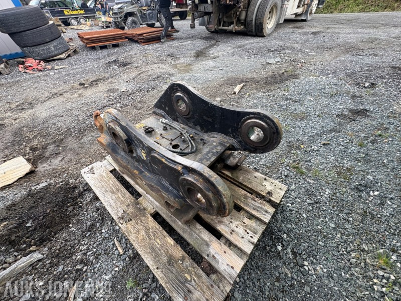 2018 Klepp Mek hurtigfeste KM80-D - Implemento para Maquinaria de construcción: foto 3 2018 Klepp Mek hurtigfeste KM80-D - Implemento para Maquinaria de construcción: foto 3