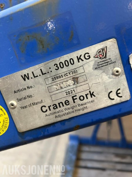 Pallegafler til håndtering av paller med kran / Kapasitet 3000 kg - Implemento para Maquinaria de construcción: foto 2 Pallegafler til håndtering av paller med kran / Kapasitet 3000 kg - Implemento para Maquinaria de construcción: foto 2