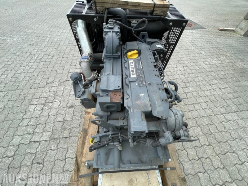 UBRUKT 2012 Deutz TCD 2012 L04 2V Motor - Hydraulikkpumpe - Styreskap/startskap - UBRUKT - Kjøpt inn for å passe til Powerscreen Warrior og Chieftain 1400. - Implemento para Maquinaria de construcción: foto 2 UBRUKT 2012 Deutz TCD 2012 L04 2V Motor - Hydraulikkpumpe - Styreskap/startskap - UBRUKT - Kjøpt inn for å passe til Powerscreen Warrior og Chieftain 1400. - Implemento para Maquinaria de construcción: foto 2