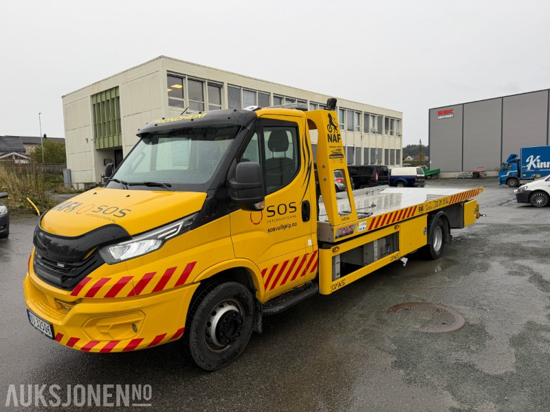 Iveco Daily 70C18 Bergingsbil – 2023-modell - bare gått 98 182 km - Camión de bomberos: foto 1 Iveco Daily 70C18 Bergingsbil – 2023-modell - bare gått 98 182 km - Camión de bomberos: foto 1