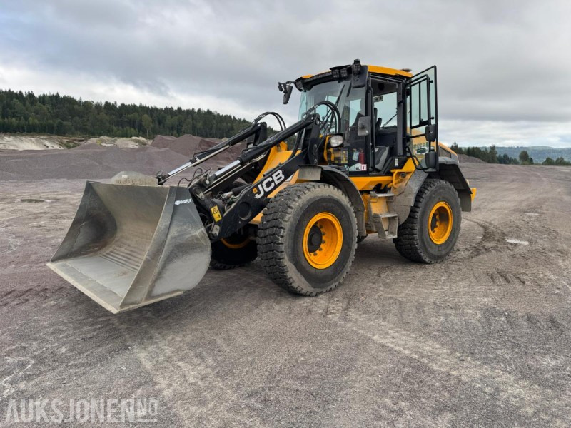 JCB 419S NORDIC EDITION 2024 – KUN 61 T – SENTRALSMØRING, 3./4. FUNKSJON, KOMFORTPAKKE, GODT UTSTYRT - Cargadora de ruedas: foto 1 JCB 419S NORDIC EDITION 2024 – KUN 61 T – SENTRALSMØRING, 3./4. FUNKSJON, KOMFORTPAKKE, GODT UTSTYRT - Cargadora de ruedas: foto 1