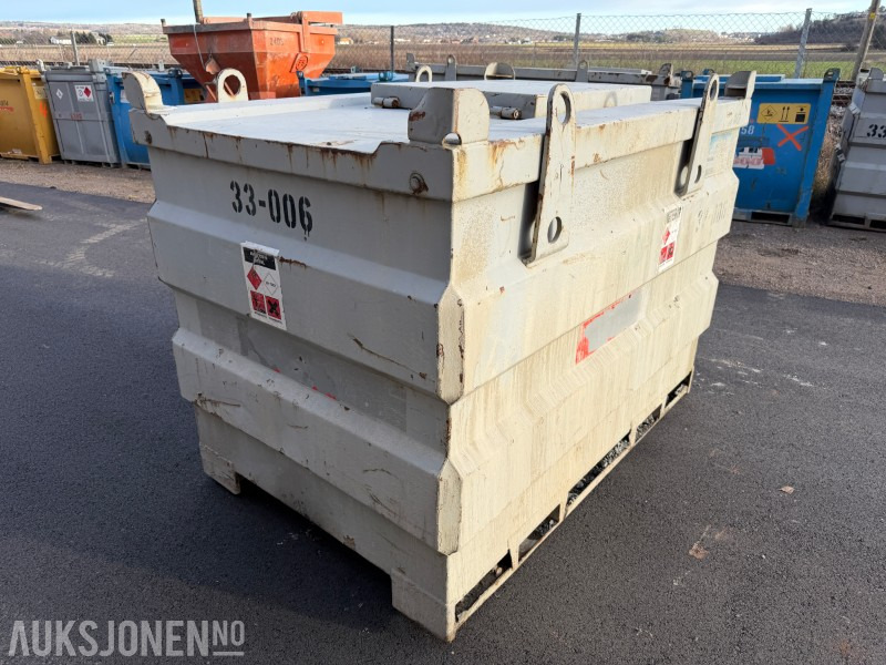 KN dieseltank 1000L med pumpe, filter, slange og pistol - Equipo de construcción: foto 3 KN dieseltank 1000L med pumpe, filter, slange og pistol - Equipo de construcción: foto 3