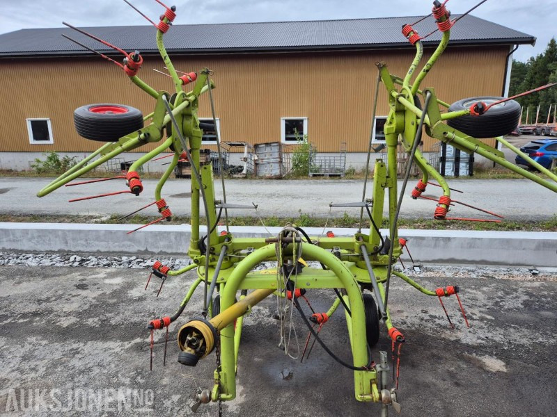 2010 Claas Volto 540 Venderive - Maquinaria agrícola: foto 4 2010 Claas Volto 540 Venderive - Maquinaria agrícola: foto 4
