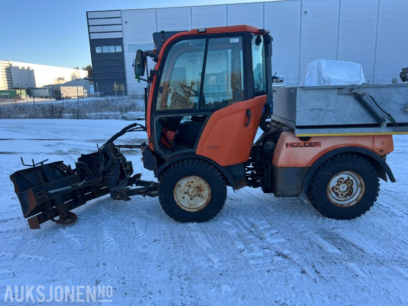 2011 Holder C250 med snøskær og strøkasse (Rep obj) - Maquinaria agrícola: foto 2 2011 Holder C250 med snøskær og strøkasse (Rep obj) - Maquinaria agrícola: foto 2