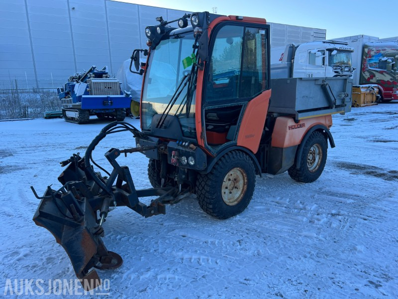 2011 Holder C250 med snøskær og strøkasse (Rep obj) - Maquinaria agrícola: foto 1 2011 Holder C250 med snøskær og strøkasse (Rep obj) - Maquinaria agrícola: foto 1