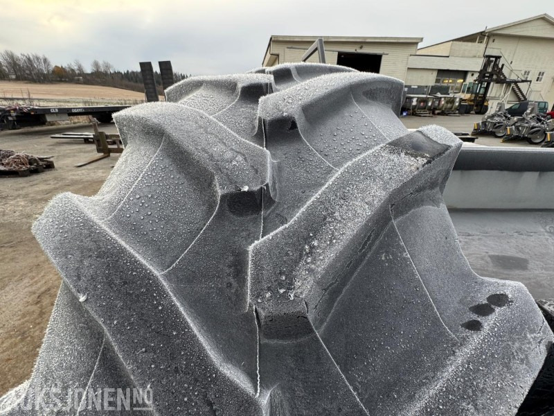 2012 Trelleborg TM800 540/65 R38 Brukt - Maquinaria agrícola: foto 5 2012 Trelleborg TM800 540/65 R38 Brukt - Maquinaria agrícola: foto 5