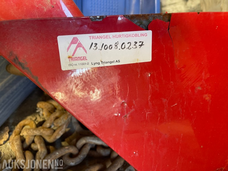2015 Lyng Triangel AS Triangel hurtigkobling - Maquinaria agrícola: foto 3 2015 Lyng Triangel AS Triangel hurtigkobling - Maquinaria agrícola: foto 3