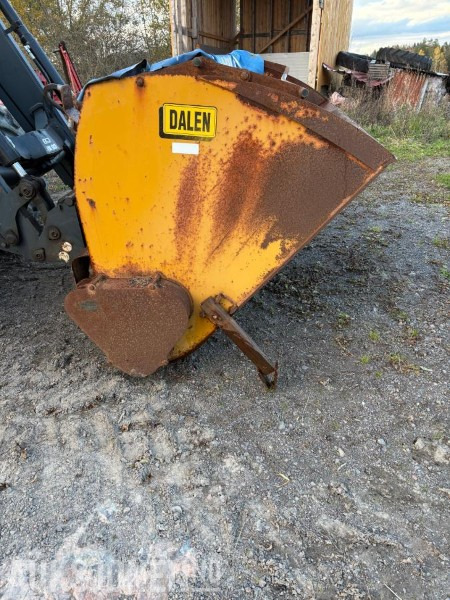 Dalen 2034 strøkasse - Maquinaria agrícola: foto 2 Dalen 2034 strøkasse - Maquinaria agrícola: foto 2
