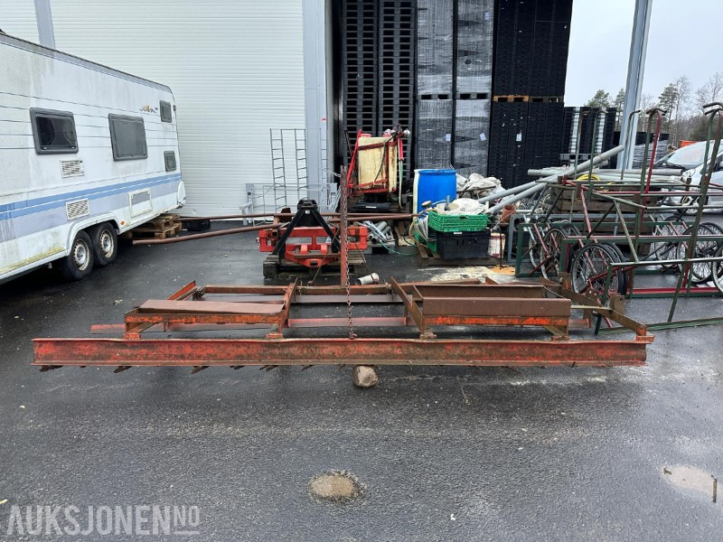 Maquinaria agrícola Harv / Piggharv til traktor – Selges som den står: foto 1