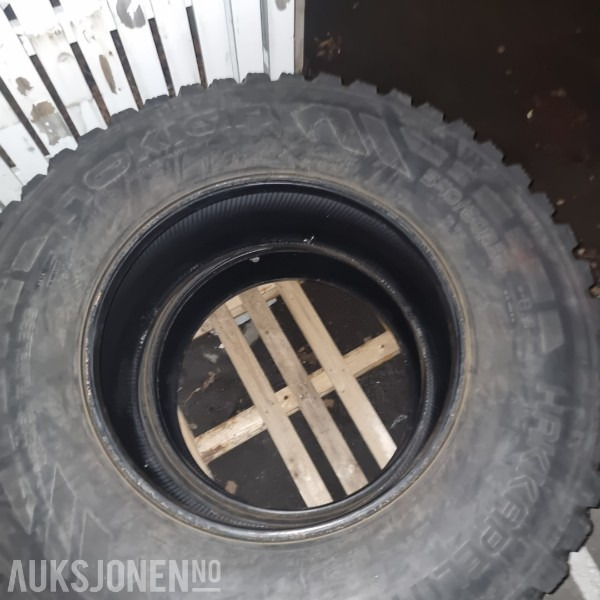 Nokian Hakkapeliitta TRI Vinterdekk til traktor - 540/80R38 - Bakdekk - Maquinaria agrícola: foto 3 Nokian Hakkapeliitta TRI Vinterdekk til traktor - 540/80R38 - Bakdekk - Maquinaria agrícola: foto 3