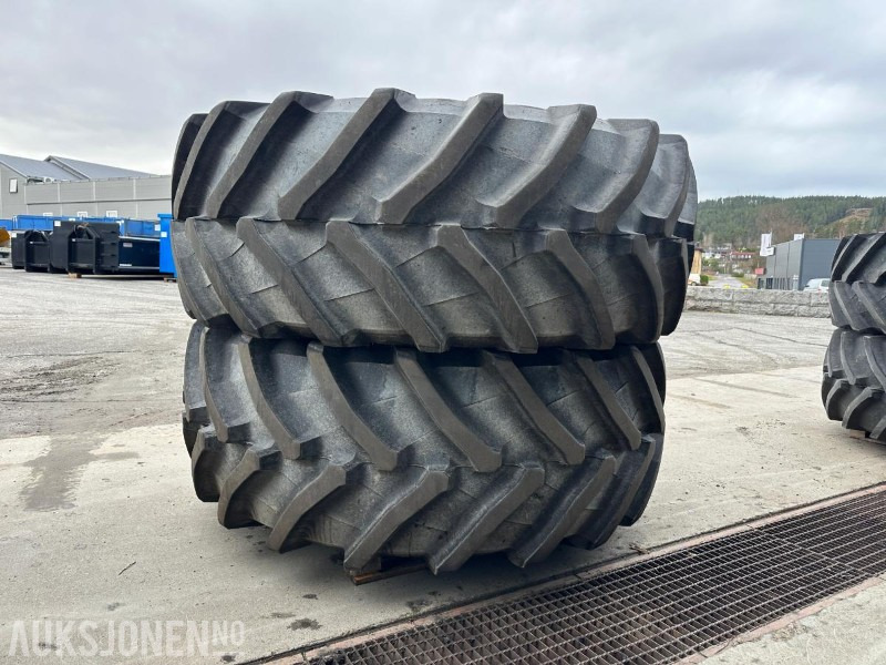 TRELLEBORG TM900 HIGH POWER 710/70 R 42 + 600/70 R 28 KOMPLETT HJULSETT TIL TRAKTOR - Maquinaria agrícola: foto 2 TRELLEBORG TM900 HIGH POWER 710/70 R 42 + 600/70 R 28 KOMPLETT HJULSETT TIL TRAKTOR - Maquinaria agrícola: foto 2