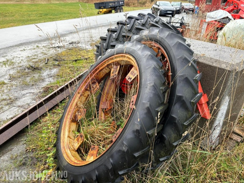 TVILLING HJUL OG SPRØYTEHJUL TIL TRAKTOR - Maquinaria agrícola: foto 4 TVILLING HJUL OG SPRØYTEHJUL TIL TRAKTOR - Maquinaria agrícola: foto 4