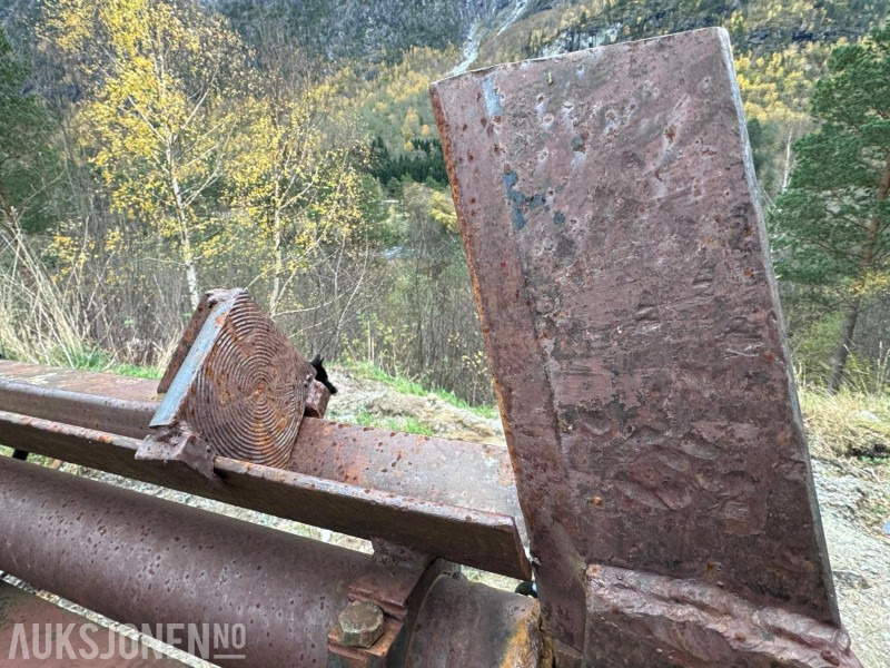 Vedkløyver Dobbeltvirkende - med Triangelfeste - Maquinaria agrícola: foto 5 Vedkløyver Dobbeltvirkende - med Triangelfeste - Maquinaria agrícola: foto 5