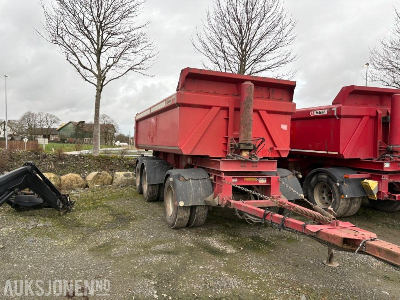 Istrail 3 akslet tipp henger - Remolque: foto 3 Istrail 3 akslet tipp henger - Remolque: foto 3