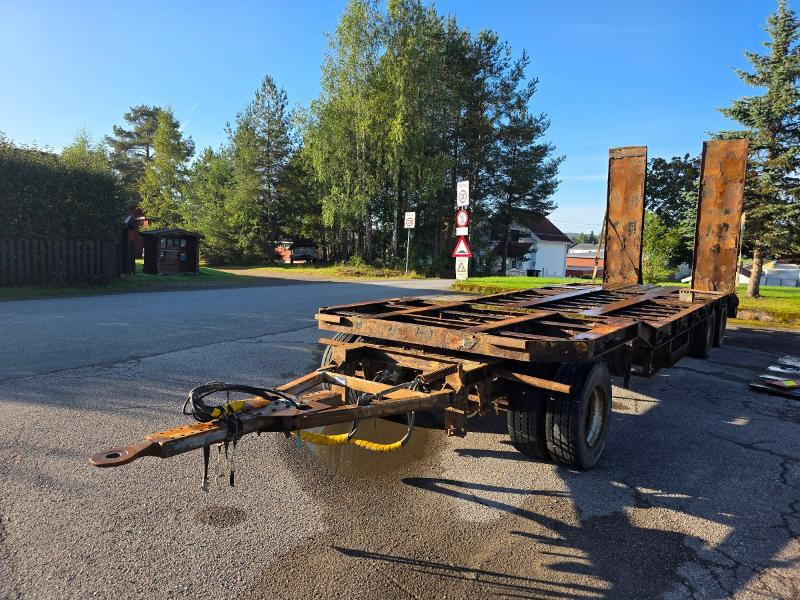 Renders 3-akslet maskinslep - Remolque: foto 1 Renders 3-akslet maskinslep - Remolque: foto 1