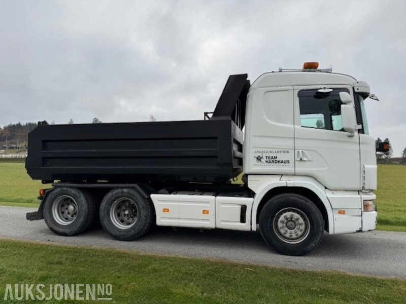 Scania 144G Tippbil – Perfekt for masse- og entreprenørkjøring - Camión volquete: foto 4 Scania 144G Tippbil – Perfekt for masse- og entreprenørkjøring - Camión volquete: foto 4