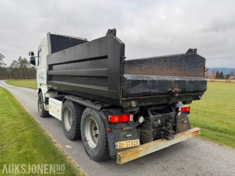 Scania 144G Tippbil – Perfekt for masse- og entreprenørkjøring - Camión volquete: foto 2 Scania 144G Tippbil – Perfekt for masse- og entreprenørkjøring - Camión volquete: foto 2