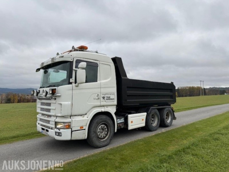 Scania 144G Tippbil – Perfekt for masse- og entreprenørkjøring - Camión volquete: foto 1 Scania 144G Tippbil – Perfekt for masse- og entreprenørkjøring - Camión volquete: foto 1