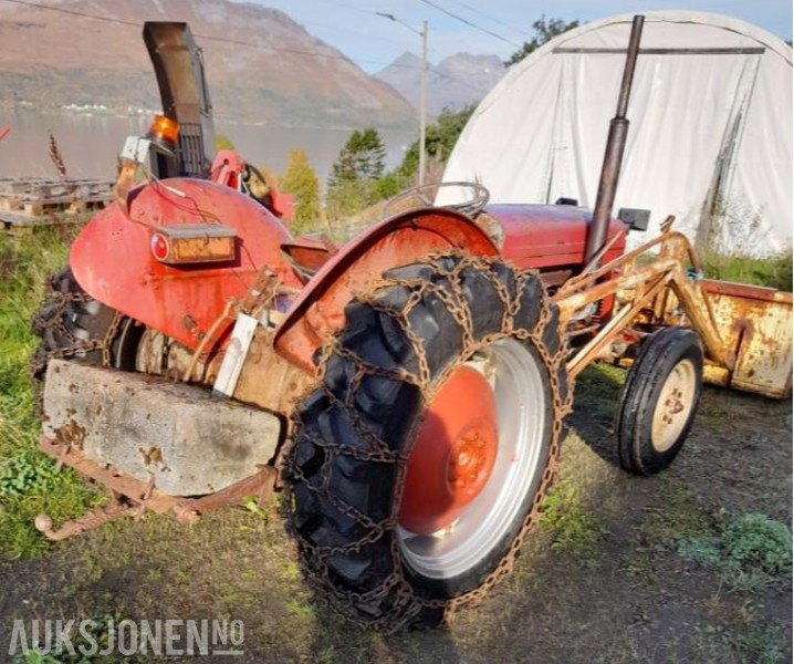 Traktor - Massey Ferguson - Tractor: foto 4 Traktor - Massey Ferguson - Tractor: foto 4