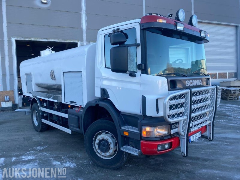 2000 Scania P-serie - Spylebil - Nyrestaurert - 4x4 - Vehículo municipal: foto 2 2000 Scania P-serie - Spylebil - Nyrestaurert - 4x4 - Vehículo municipal: foto 2