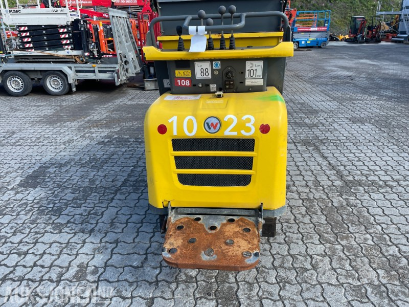 Wacker Neuson DT10 - Dúmper: foto 2 Wacker Neuson DT10 - Dúmper: foto 2