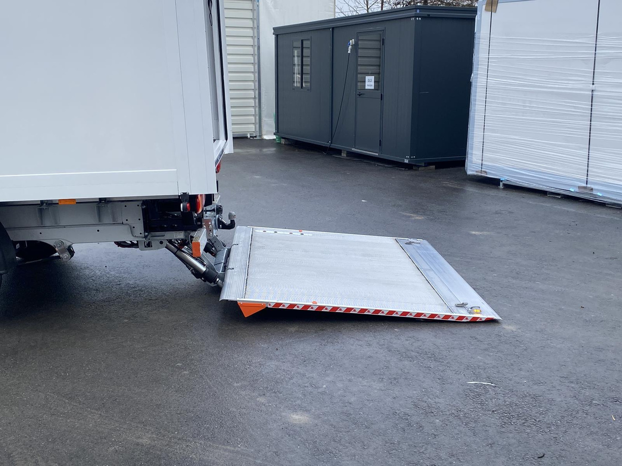 Furgoneta caja cerrada nuevo FIAT DUCATO L4 1+2, 180PS, 2.2L | ALU-BOX 4200mm + LADERAMPE + LAGER: foto 16