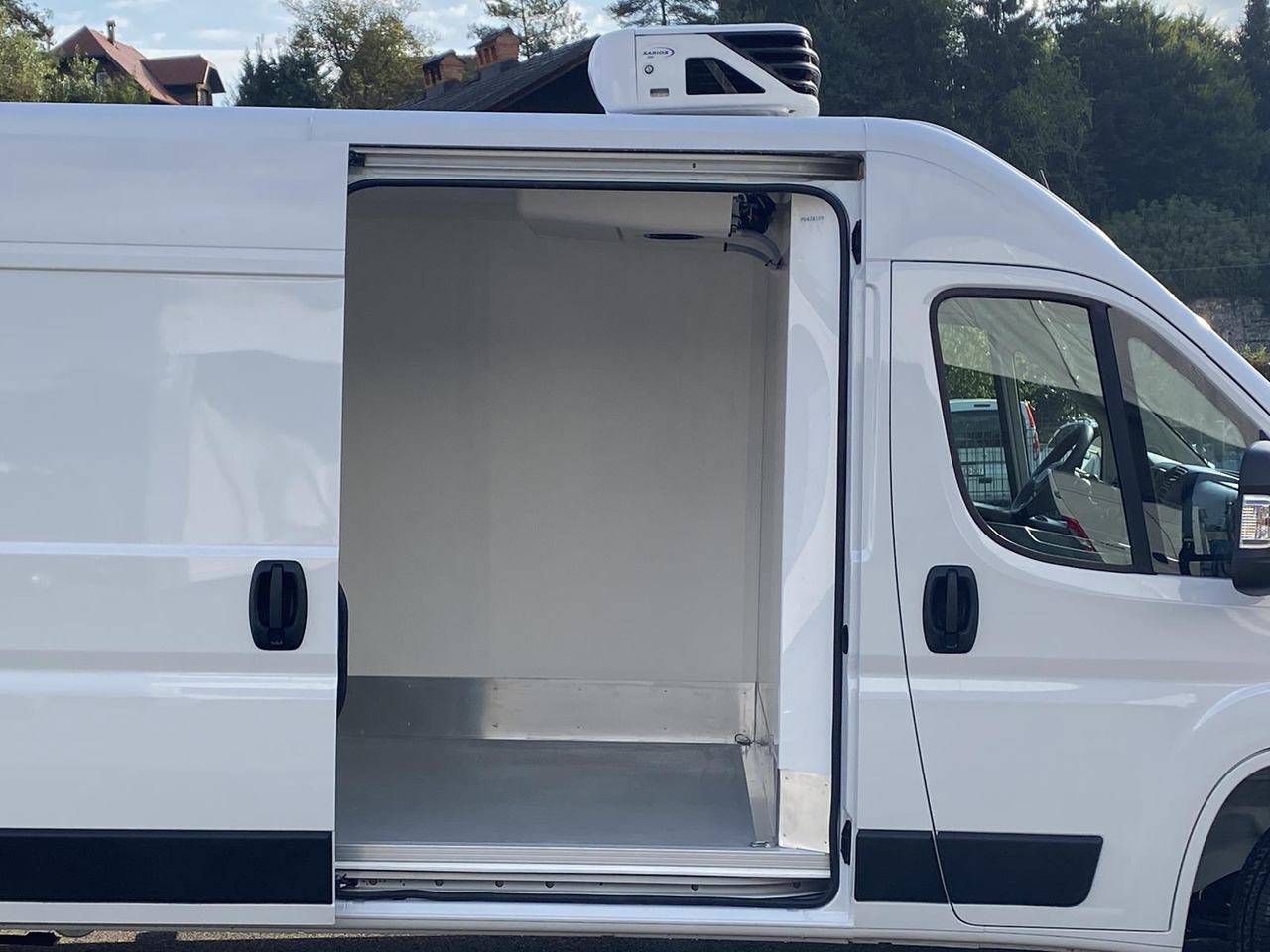 Furgoneta frigorifica nuevo PEUGEOT BOXER L3H2 180PS CONFORT 335 / FRISCHDIENST BIS 0 + XARIOS 300 12-230V: foto 7