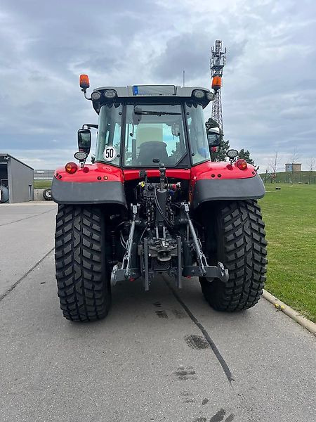 Massey Ferguson MF 6716 S Dyna-VT Efficient - Tractor: foto 5 Massey Ferguson MF 6716 S Dyna-VT Efficient - Tractor: foto 5