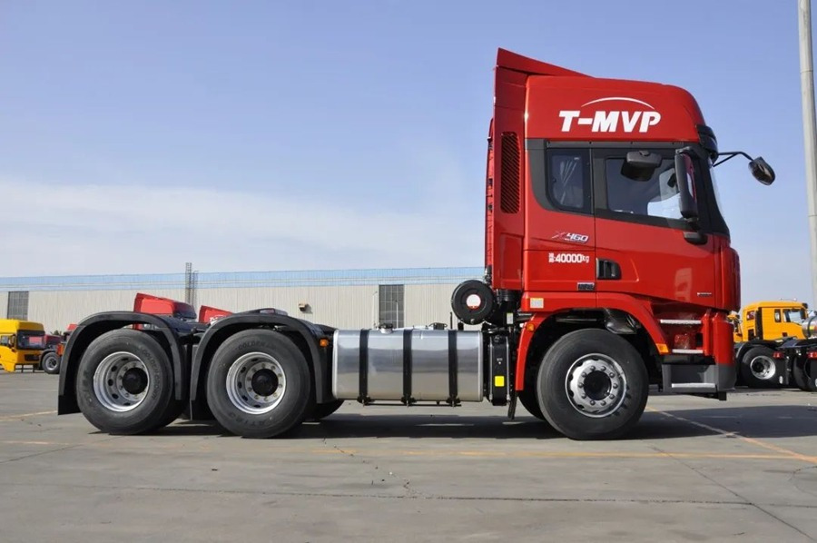 Shacman 2024 Year Used Semi Truck Head Tractor Head Tipper Head - Cabeza tractora: foto 1 Shacman 2024 Year Used Semi Truck Head Tractor Head Tipper Head - Cabeza tractora: foto 1
