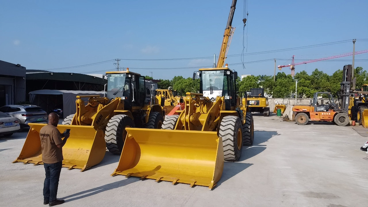 Cargadora de ruedas Caterpillar CAT 966 966H 966F 966G 6 Ton Wheel Loader and Similar Used Loaders 5 ton 6 Ton Are in Stock: foto 10 Cargadora de ruedas Caterpillar CAT 966 966H 966F 966G 6 Ton Wheel Loader and Similar Used Loaders 5 ton 6 Ton Are in Stock: foto 10