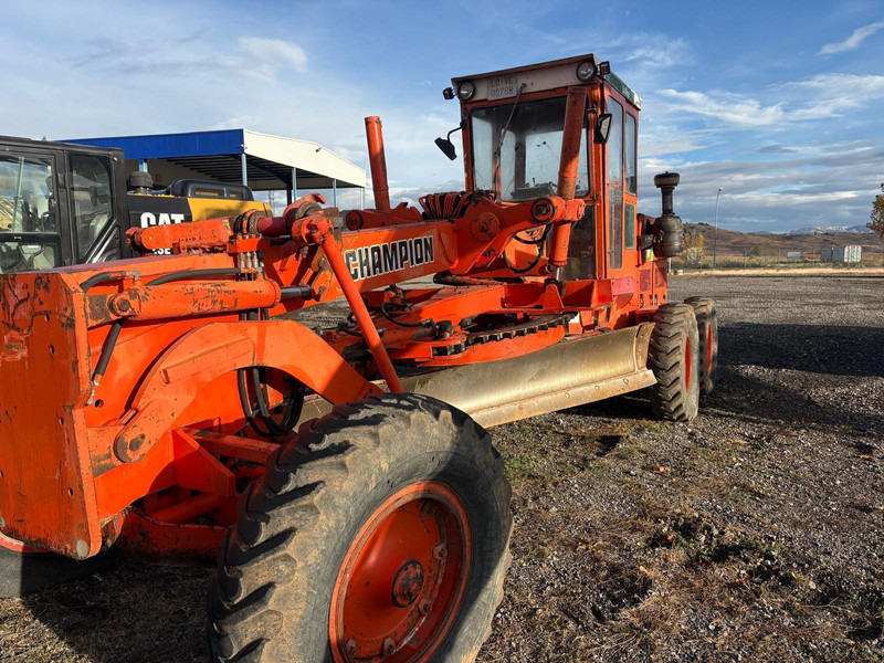 Champion D720 - Grader: foto 1 Champion D720 - Grader: foto 1