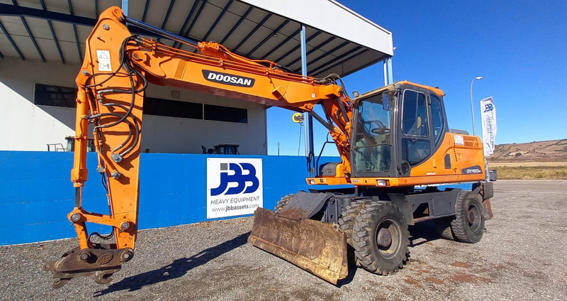 Doosan DX140W-3 - Excavadora de ruedas: foto 5 Doosan DX140W-3 - Excavadora de ruedas: foto 5