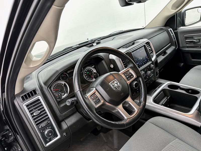 Dodge Ram 1500 5.7 V8 4x4 Crew Cab 5'7 Longhorn Alpine audio Pano Stoel en stuurverwarming Trekhaak - Pick-up, Furgoneta combi: foto 4 Dodge Ram 1500 5.7 V8 4x4 Crew Cab 5'7 Longhorn Alpine audio Pano Stoel en stuurverwarming Trekhaak - Pick-up, Furgoneta combi: foto 4