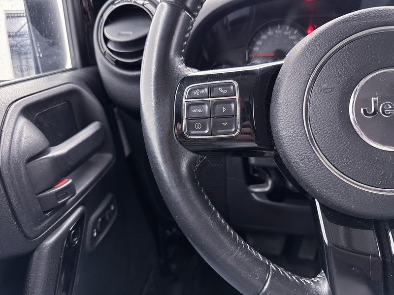 Furgoneta pequeña Jeep Wrangler 2.8 CRD Night Eagle Grijs Kenteken Cruise Control Navigatie Airco Trekhaak 4X4 Alpine Audio: foto 20