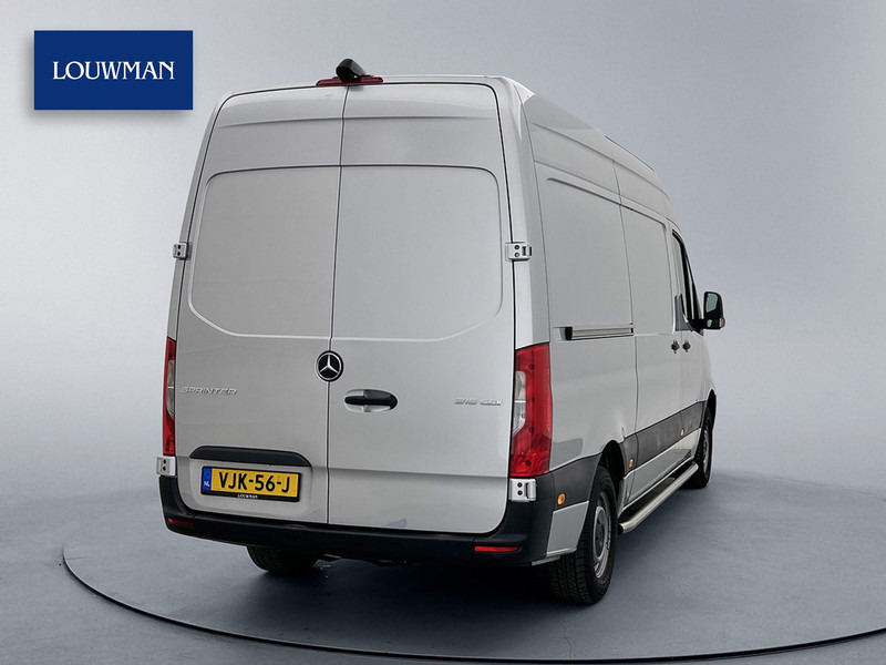 Mercedes-Benz Sprinter 315 1.9 CDI L2H2 Inrichting 220v omvormer Laadlift Navigatie Achteruitrijcamera Inrichting Cruise Control - Furgón: foto 3 Mercedes-Benz Sprinter 315 1.9 CDI L2H2 Inrichting 220v omvormer Laadlift Navigatie Achteruitrijcamera Inrichting Cruise Control - Furgón: foto 3