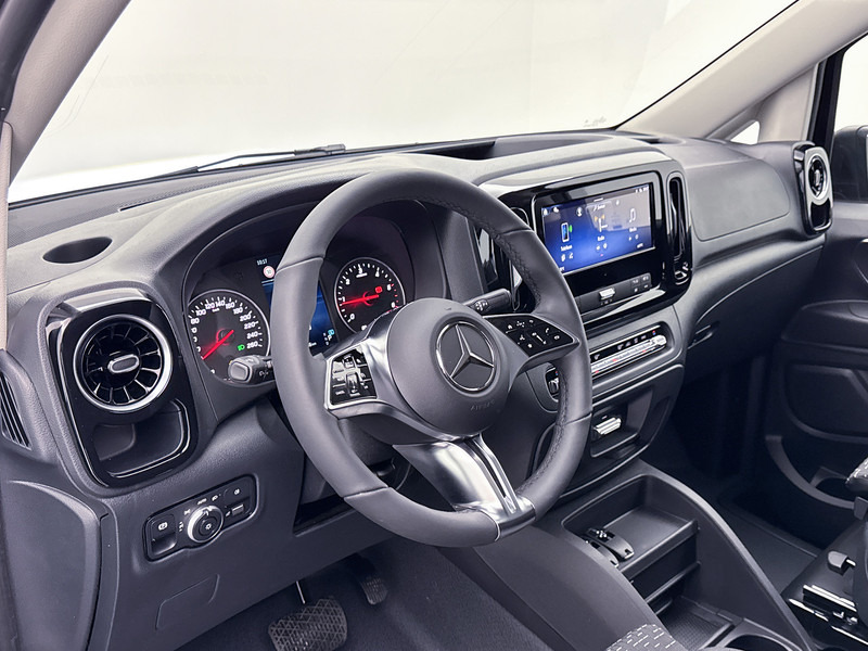 Mercedes-Benz Vito 119 CDI PRO L3 19" Lichtmetaal AMG Dubbele Schuifdeur Multibeam LED Trekhaak Achteruitrijcamera Betimmering - Furgoneta pequeña: foto 4 Mercedes-Benz Vito 119 CDI PRO L3 19" Lichtmetaal AMG Dubbele Schuifdeur Multibeam LED Trekhaak Achteruitrijcamera Betimmering - Furgoneta pequeña: foto 4