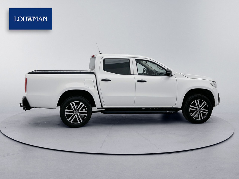 Mercedes-Benz X-Klasse 220 d 4-MATIC Pure Roll-cover 3.5t trekhaak Camera Stoelverwarming - Pick-up: foto 3 Mercedes-Benz X-Klasse 220 d 4-MATIC Pure Roll-cover 3.5t trekhaak Camera Stoelverwarming - Pick-up: foto 3