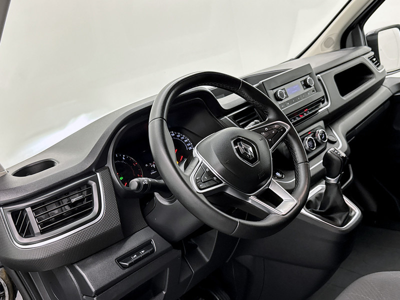 Renault Trafic 2.0 dCi 170 T27 DC L2H1 Luxe Dubbele cabine Led Trekhaak 2500KG Cruise control - Furgoneta pequeña, Furgoneta combi: foto 4 Renault Trafic 2.0 dCi 170 T27 DC L2H1 Luxe Dubbele cabine Led Trekhaak 2500KG Cruise control - Furgoneta pequeña, Furgoneta combi: foto 4