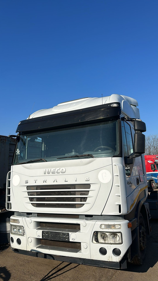 Iveco tralis 450 cp - Euro 5 2008 Retarder Klima - Export posibil - Cabeza tractora: foto 5 Iveco tralis 450 cp - Euro 5 2008 Retarder Klima - Export posibil - Cabeza tractora: foto 5
