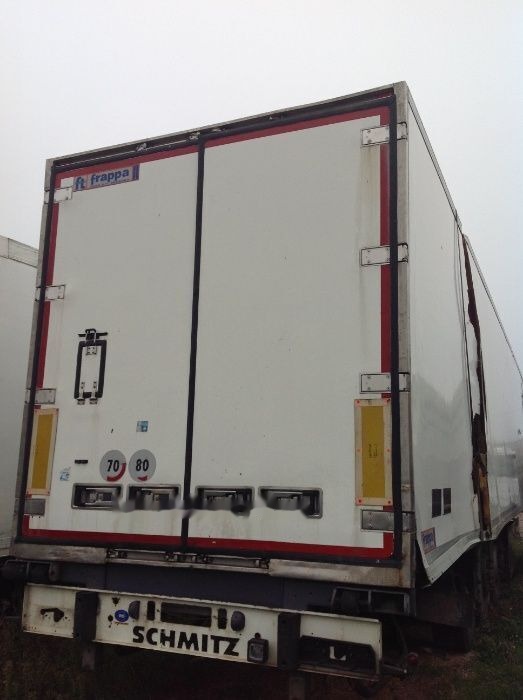 Carrocería-frigorifico DEPOZITARE -DUBE CONTAINERE for parts: foto 8 Carrocería-frigorifico DEPOZITARE -DUBE CONTAINERE for parts: foto 8