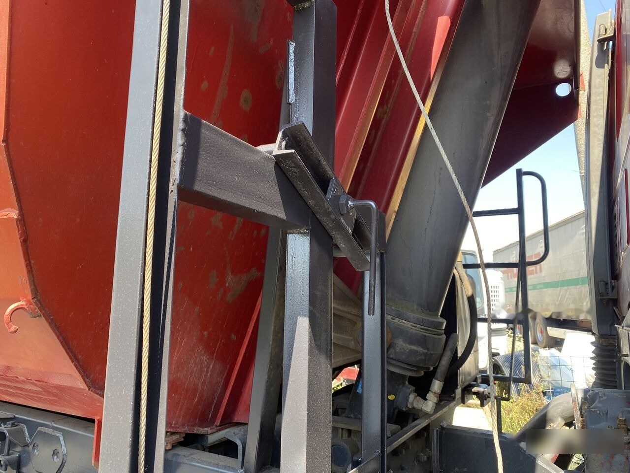 Hyva Suprastructura EUROTRAKKER 6x4 Basculabila - Carrocería basculante: foto 3 Hyva Suprastructura EUROTRAKKER 6x4 Basculabila - Carrocería basculante: foto 3