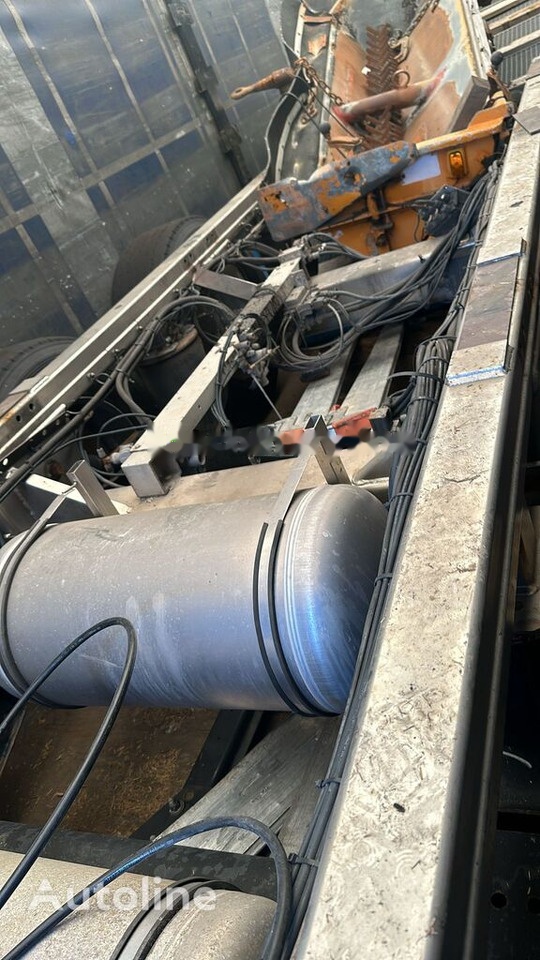 Magyar Sasiu INOX pentru cisterna Alimentara - Semirremolque cisterna: foto 3 Magyar Sasiu INOX pentru cisterna Alimentara - Semirremolque cisterna: foto 3